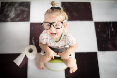 "Скорая" помощь и профилактика при запорах у детей